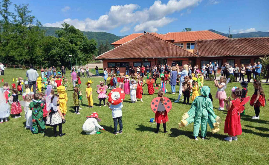 PU Neven - Dan cveća